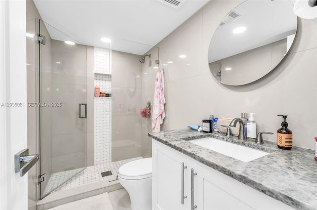 3912 S Ocean Boulevard 306, Highland Beach, FL 33487