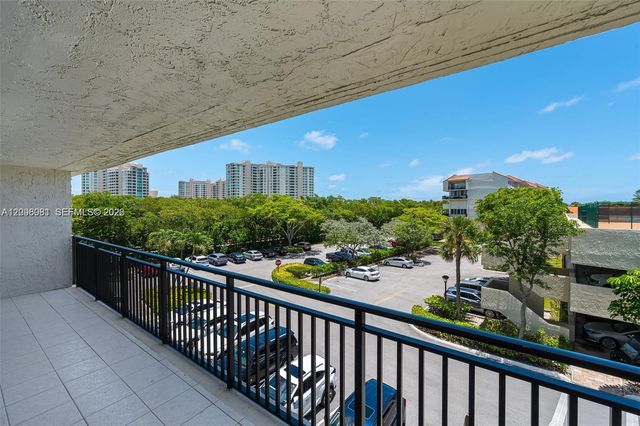3912 S Ocean Boulevard 306, Highland Beach, FL 33487