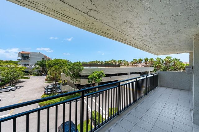 3912 S Ocean Boulevard 306, Highland Beach, FL 33487