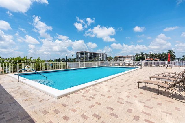 3912 S Ocean Boulevard 306, Highland Beach, FL 33487