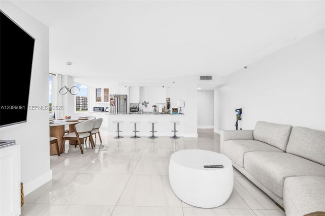 3912 S Ocean Boulevard 306, Highland Beach, FL 33487