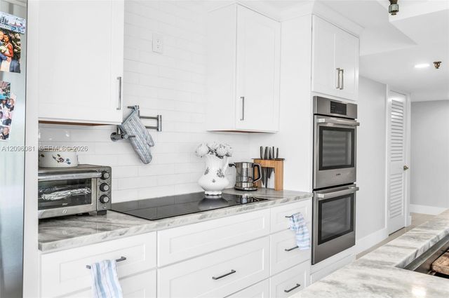 3912 S Ocean Boulevard 306, Highland Beach, FL 33487