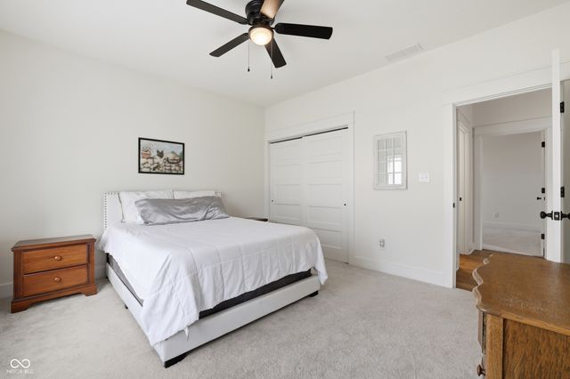953 S Lantern Lane, Ellettsville, IN 47429