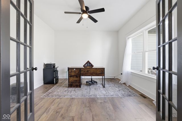 953 S Lantern Lane, Ellettsville, IN 47429