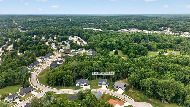 953 S Lantern Lane, Ellettsville, IN 47429