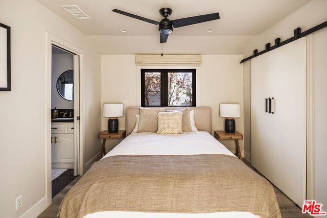 305 Grand Canal 8, Newport Beach, CA 92662