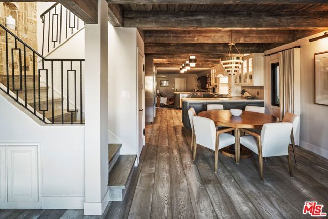 305 Grand Canal 8, Newport Beach, CA 92662