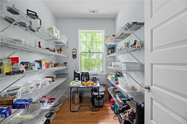 210 Darwish Drive, Mcdonough, GA 30252