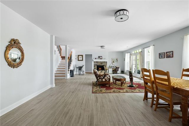 210 Darwish Drive, Mcdonough, GA 30252