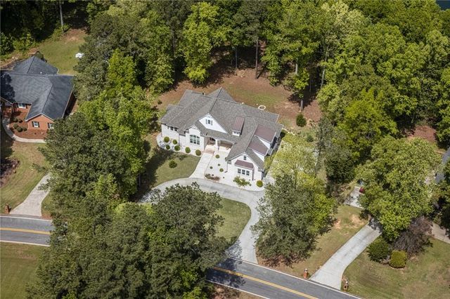 210 Darwish Drive, Mcdonough, GA 30252