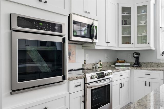 210 Darwish Drive, Mcdonough, GA 30252