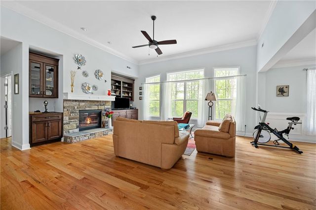210 Darwish Drive, Mcdonough, GA 30252