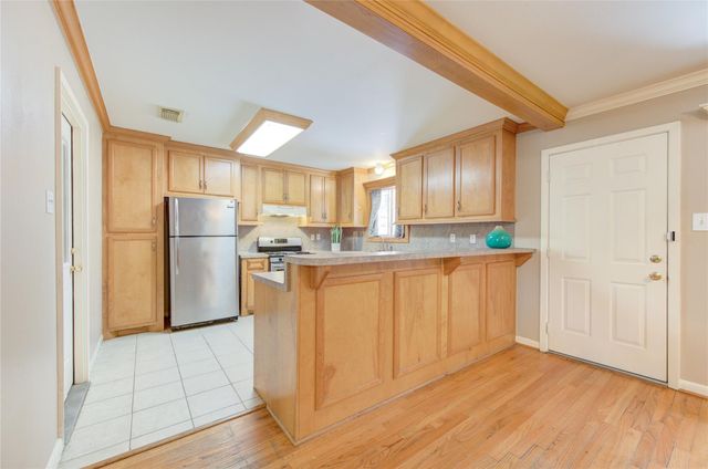 4306 Spellman Road, Houston, TX 77035