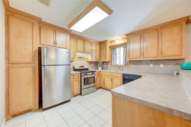 4306 Spellman Road, Houston, TX 77035