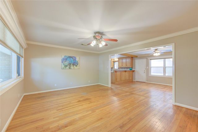 4306 Spellman Road, Houston, TX 77035