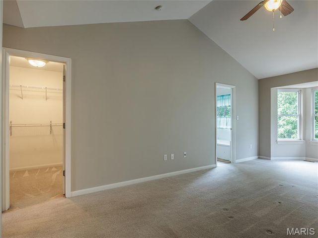 10 MERAMEC BLUFFS Court, Eureka, MO 63025