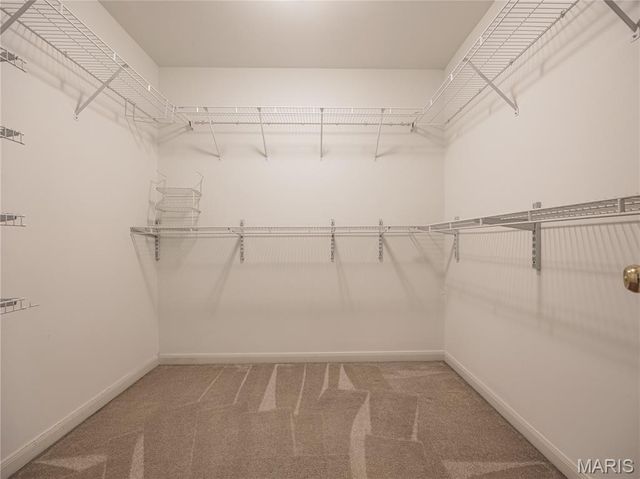 10 MERAMEC BLUFFS Court, Eureka, MO 63025