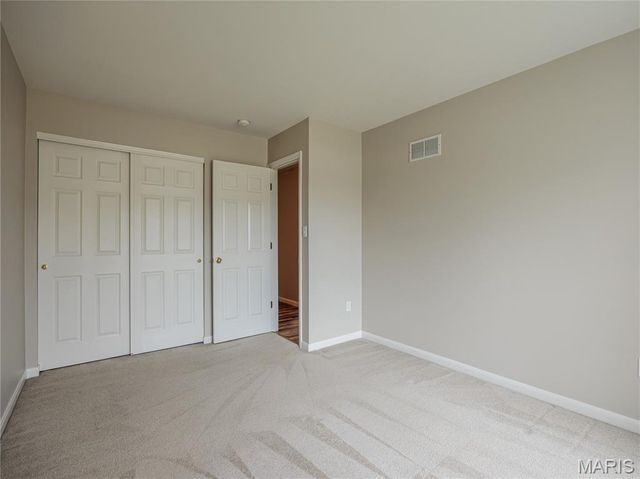 10 MERAMEC BLUFFS Court, Eureka, MO 63025