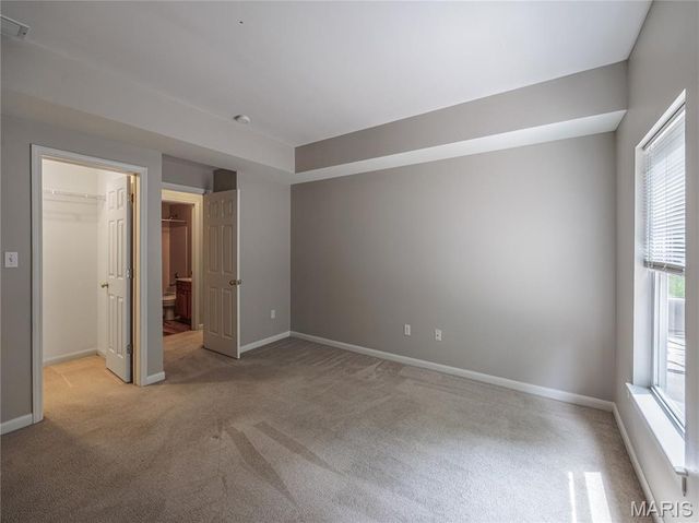 10 MERAMEC BLUFFS Court, Eureka, MO 63025