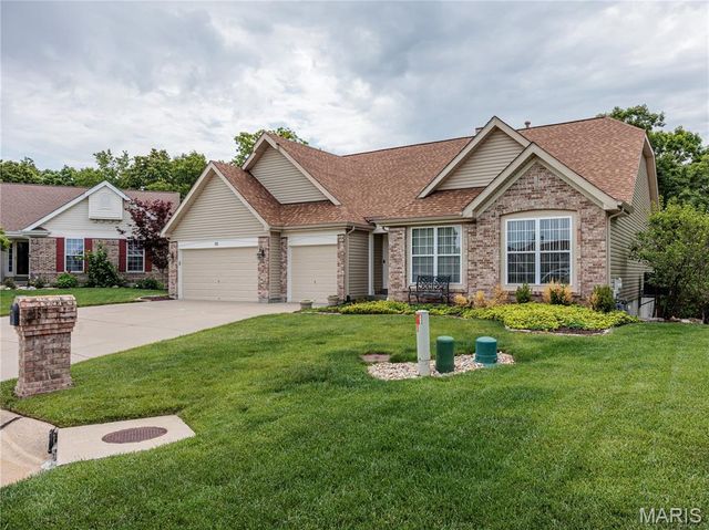 10 MERAMEC BLUFFS Court, Eureka, MO 63025