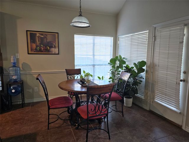 506 Magnolia Lane, Glenn Heights, TX 75154