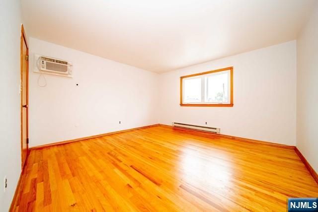 20 Lafayette Street, Little Ferry, NJ 07643