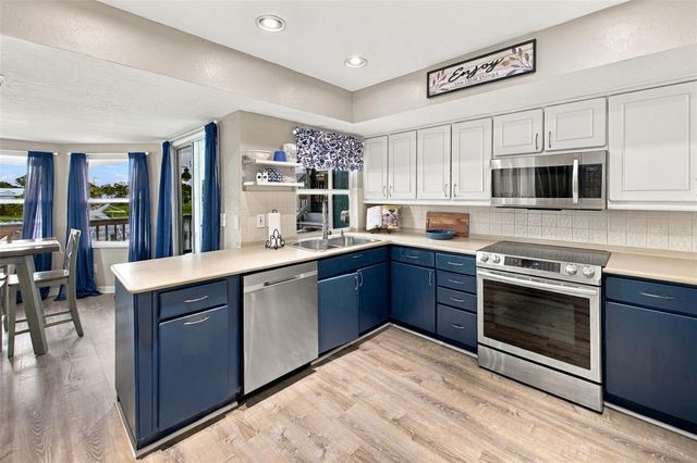 5008 BAY STATE ROAD, Palmetto, FL 34221