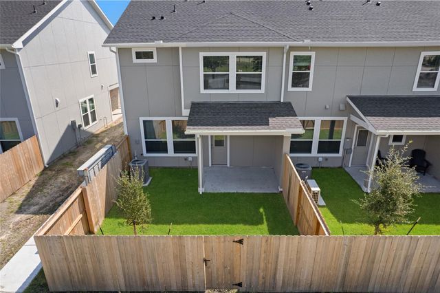 8119 Danson Lane, Pearland, TX 77584