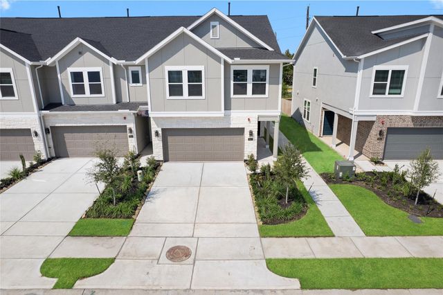 8119 Danson Lane, Pearland, TX 77584