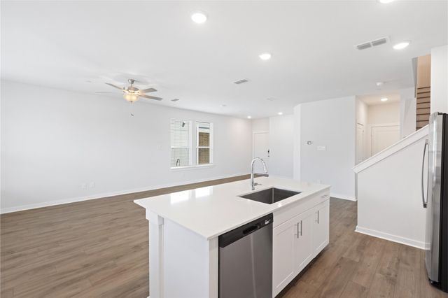 8119 Danson Lane, Pearland, TX 77584