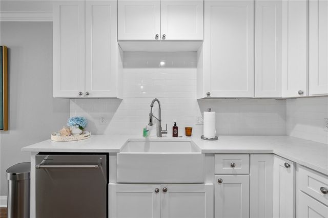 911 Sandollar St 911, Rockport, TX 78382