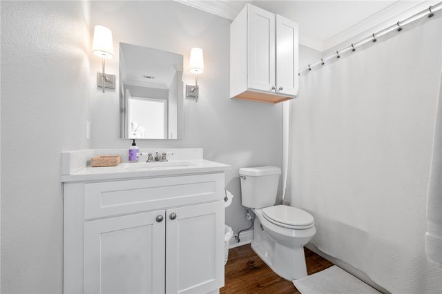 911 Sandollar St 911, Rockport, TX 78382