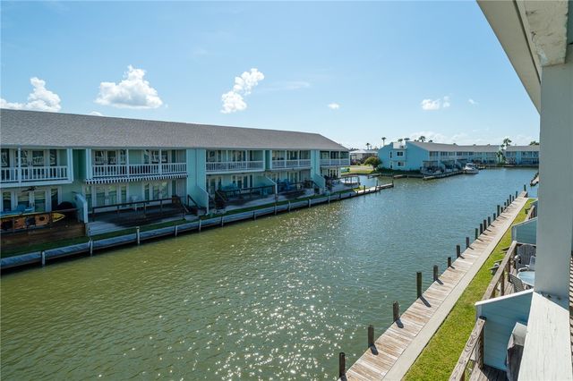 911 Sandollar St 911, Rockport, TX 78382