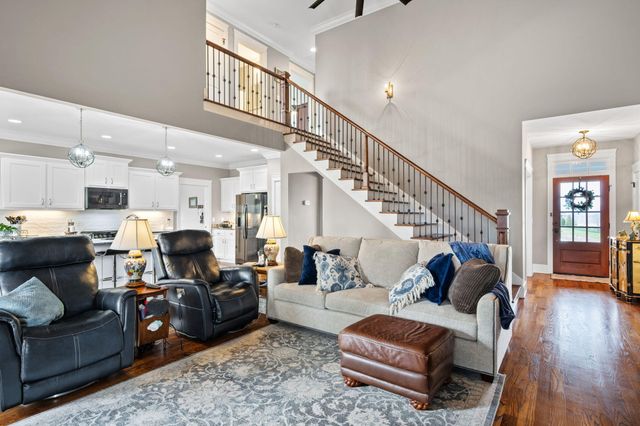 2110 River Watch Drive, Soddy Daisy, TN 37379