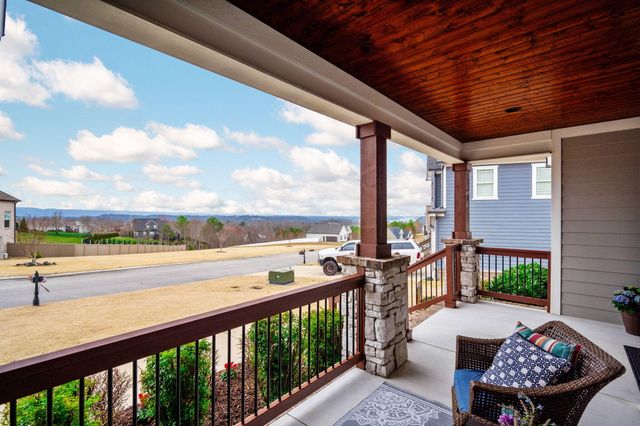 2110 River Watch Drive, Soddy Daisy, TN 37379