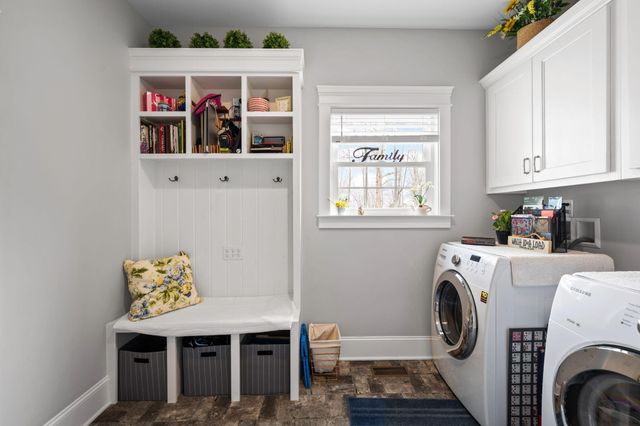 2110 River Watch Drive, Soddy Daisy, TN 37379