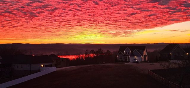 2110 River Watch Drive, Soddy Daisy, TN 37379