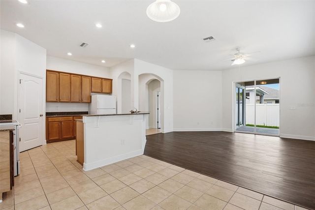 7550 BULLS HEAD DRIVE, Wesley Chapel, FL 33545