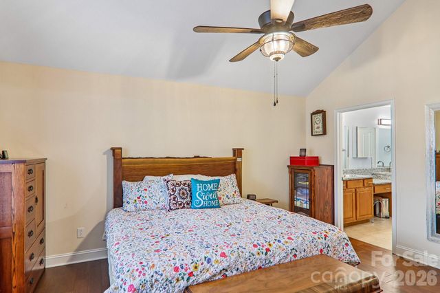 174 Summerfield Place, Flat Rock, NC 28731