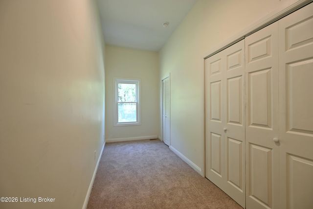 1637 W Oak St, Louisville, KY 40210