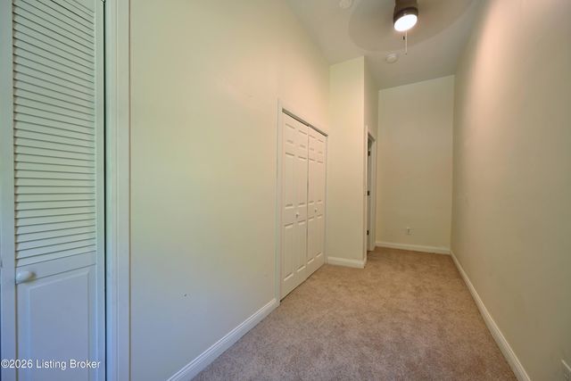 1637 W Oak St, Louisville, KY 40210