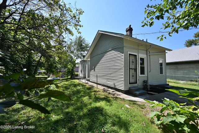 1637 W Oak St, Louisville, KY 40210