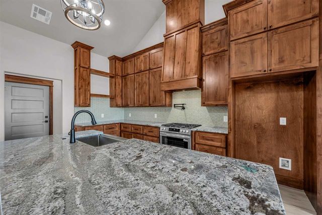 3438 Mesa Dr, Elgin, OK 73538