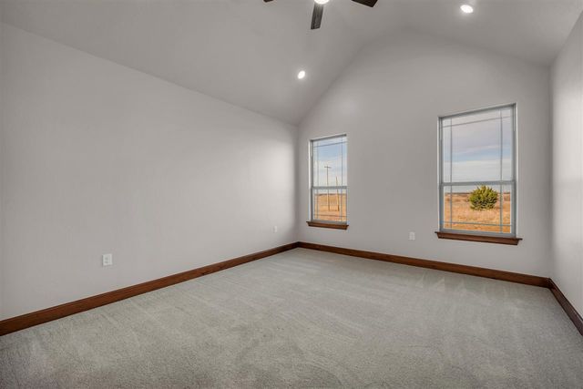 3438 Mesa Dr, Elgin, OK 73538