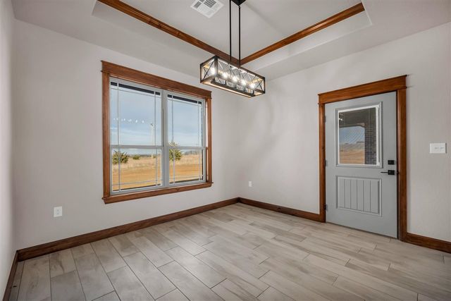 3438 Mesa Dr, Elgin, OK 73538