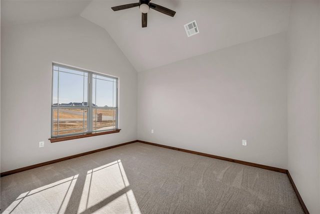 3438 Mesa Dr, Elgin, OK 73538