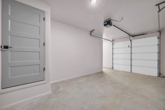 3438 Mesa Dr, Elgin, OK 73538