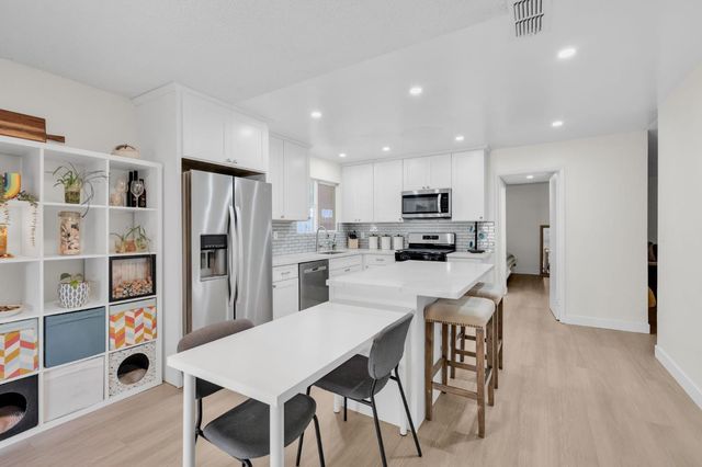 9427 Achates Cir, Sacramento, CA 95826