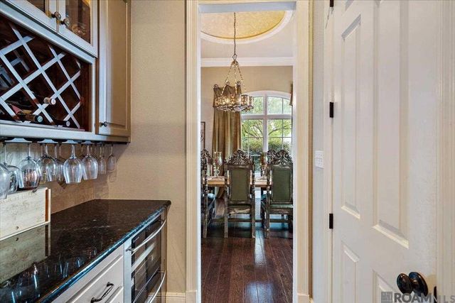 6427 Province Ln, Baton Rouge, LA 70808