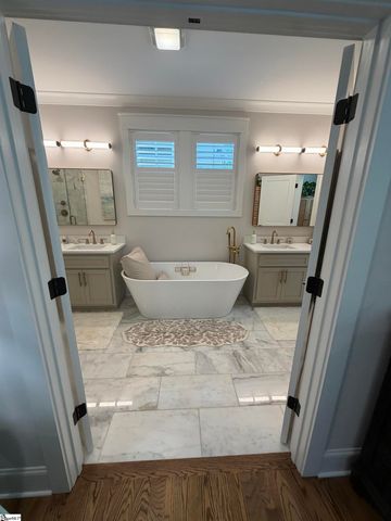 17 Pinehurst Drive, Greenville, SC 29609
